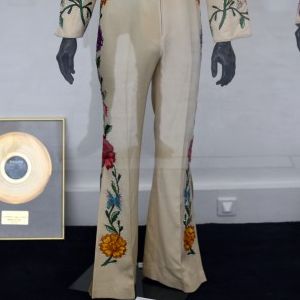 Détails du deuxième costume d’Elvis