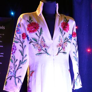 Détails du deuxième costume d’Elvis