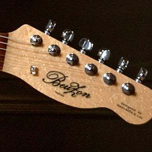 Détails de la guitare « 100% »